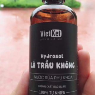 Nước cất trầu không Việt kết