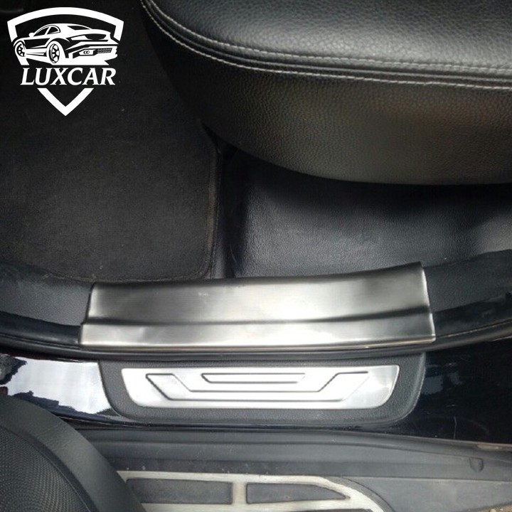 Ốp bậc cửa xe KIA SORENTO - Chất liệu INOX cao cấp LUXCAR