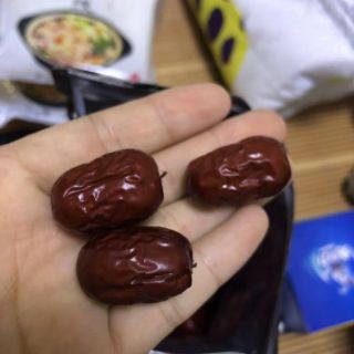 Táo đỏ Tân Cương