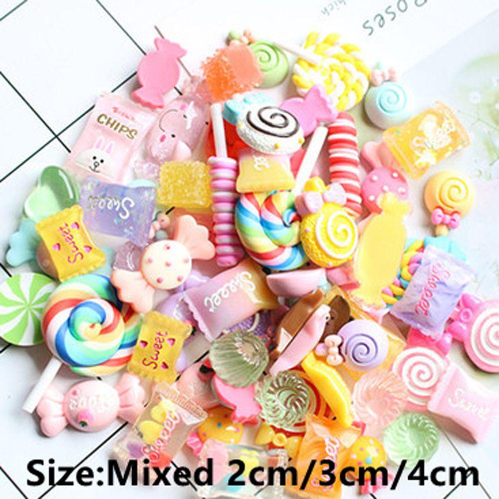 Set 30 Phụ Kiện Trang Trí Móng Tay 3D Hình Kẹo Xinh Xắn