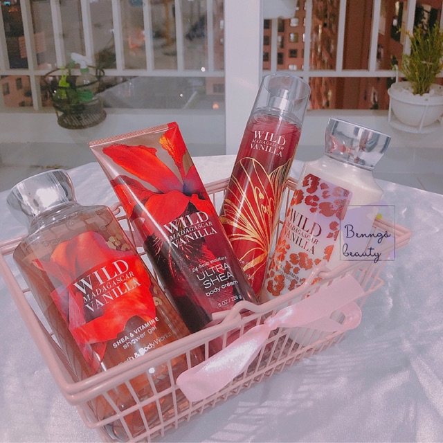 [BILL MỸ] WILD MADAGASCAR VANILLA - BỘ XỊT THƠM DƯỠNG THỂ BATH AND BODY WORKS