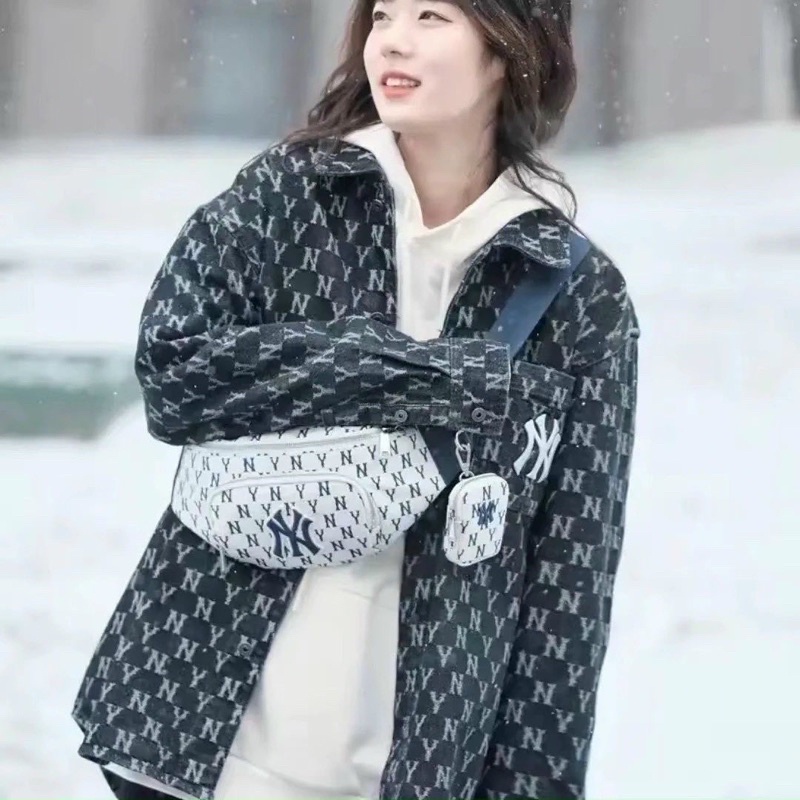 Túi bao tử đeo chéo MLB bản mới 2022