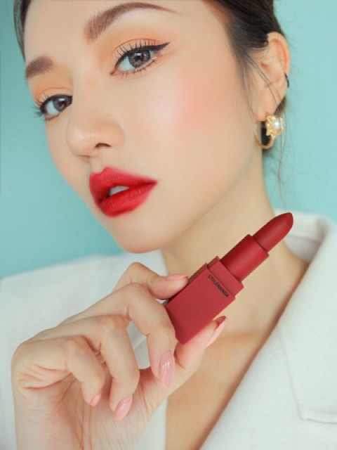 Son thỏi lì 3CE RED RECIPE MATTE LIP COLOR #215