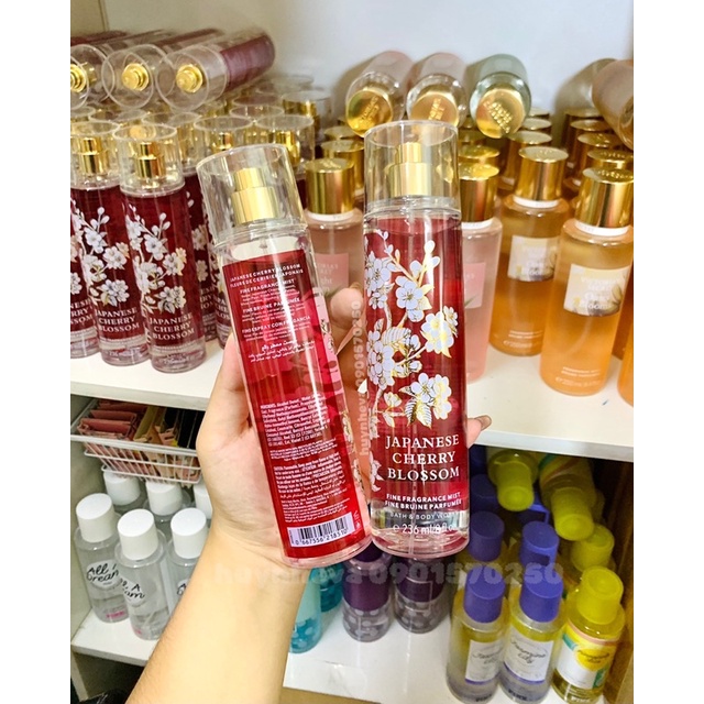 Xịt thơm bodymist nước hoa toàn thân Japaneese Cherry Blossom New Version 236ml