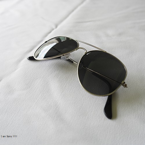 Mắt kính cho nam tài xế lái ô tô | BigBuy360 - bigbuy360.vn