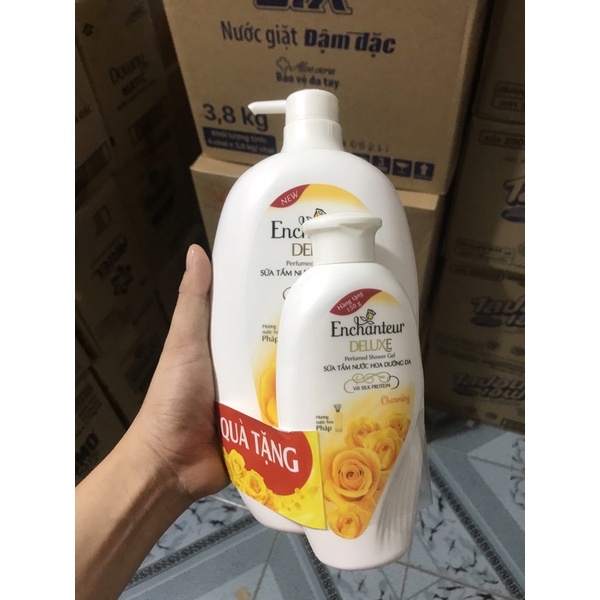 [Hàng Cao Cấp ] SỮA TẮM NƯỚC HOA ENCHANTEUR CHARMING 900g giá bìa 210k date mới TẶNG XỊT KHỬ MÙI (Sữa tắm enchenter)