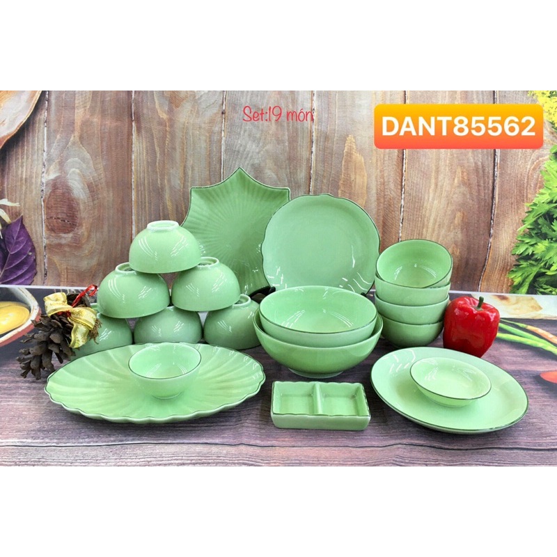 Bộ bát đĩa men xanh ngọc gồm 19 đến 26 món. Gốm sứ Bát Tràng.