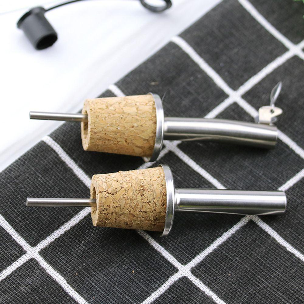 Set 1 / 3 Vòi Rót Rượu Bằng Gỗ Kèm Nắp Đậy Tiện Dụng