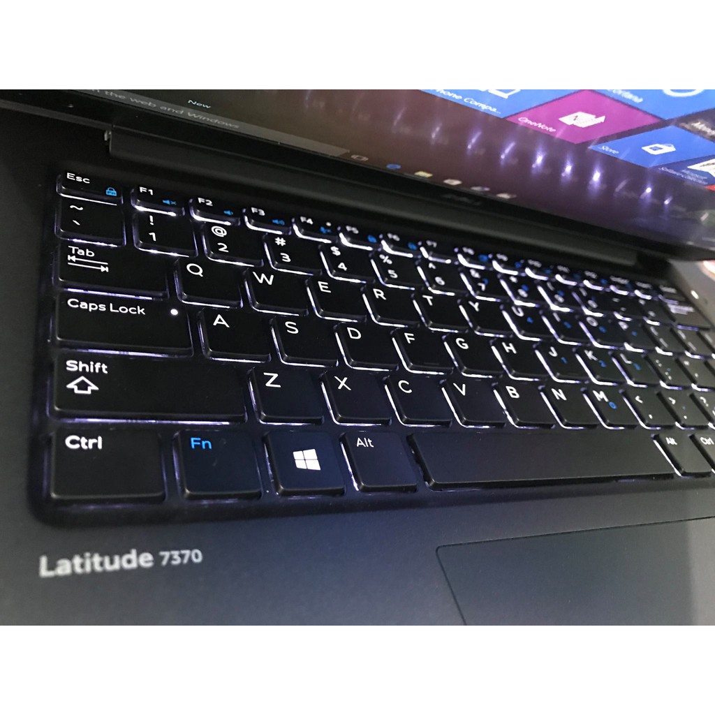 Laptop ultralbook  Dell Latitude 7370, core M5, 8G, ssd 128G, Full HD | BigBuy360 - bigbuy360.vn