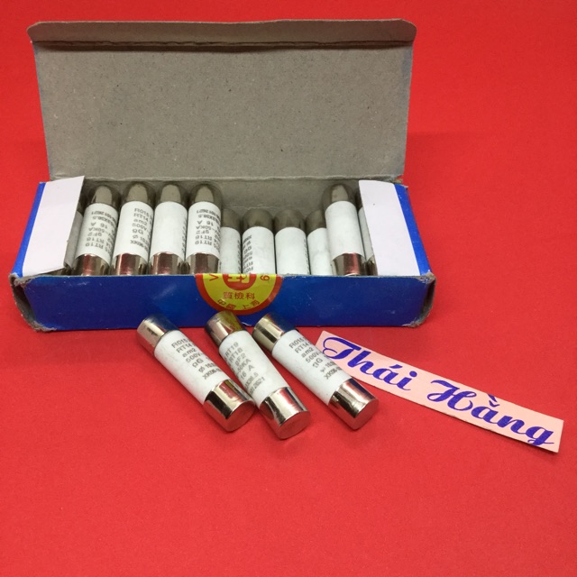 Cầu chì sứ RO15-10x38 -16 A ( 20chiếc)
