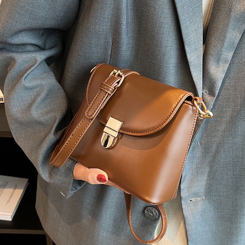 Túi đeo chéo IELGY dáng vuông nhỏ thời trang cao cấp cho nữ