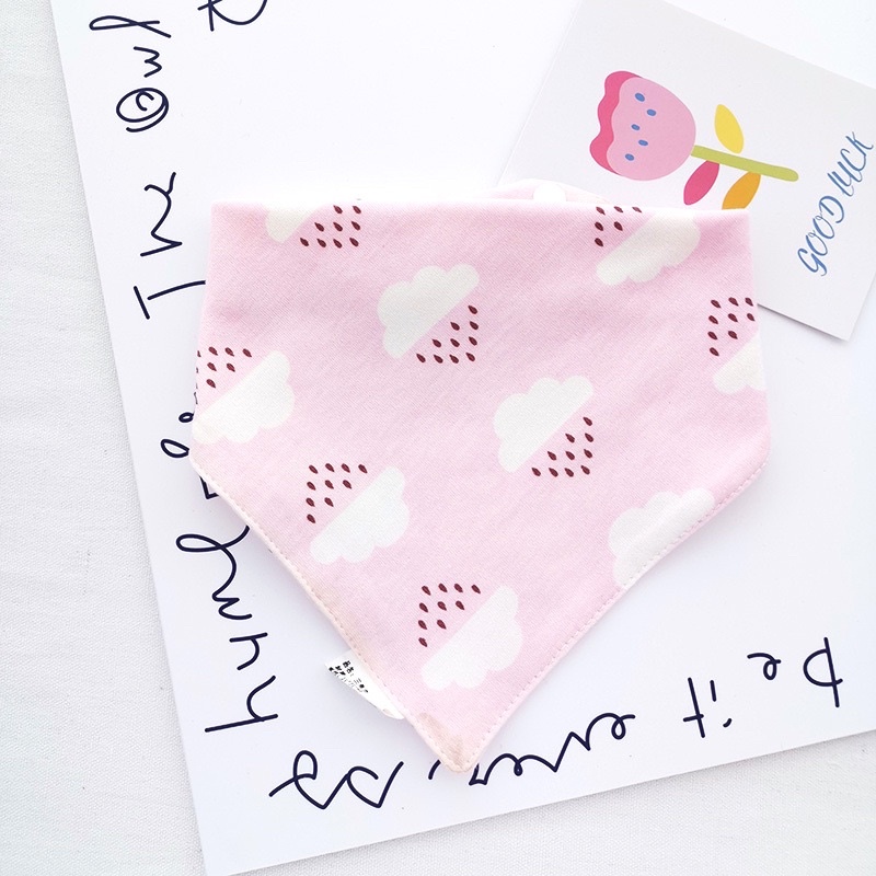 Khăn tam giác cotton siêu thấm hút in hình hoạ tiết cho bé