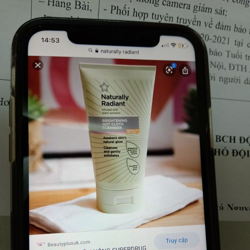 Thanh lý kem tẩy trang naturally radiant