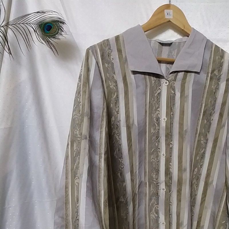 Áo sơ mi vintage họa tiết sọc size XL ngực 52