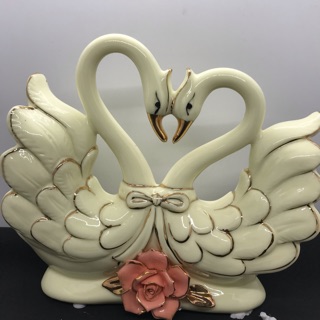 Đôi thiên nga gốm sứ