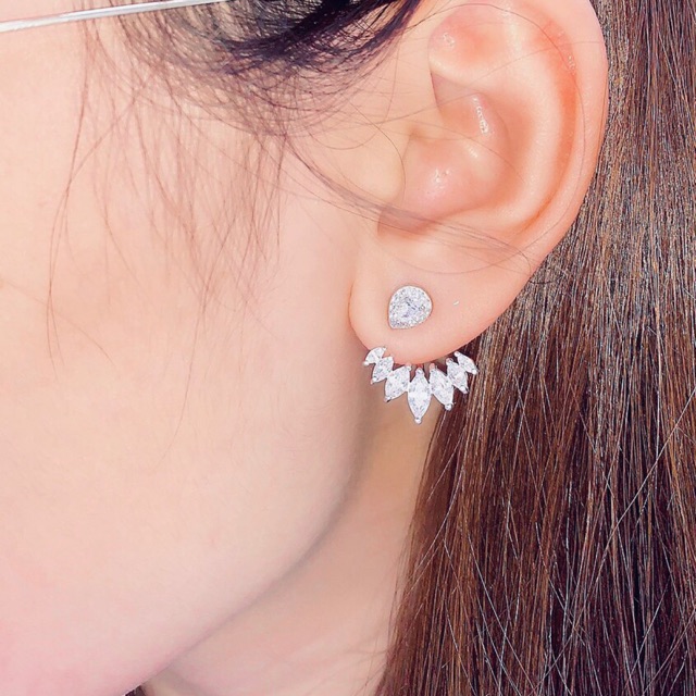 Khuyên tai bạc ta mẫu đính vành tai pa