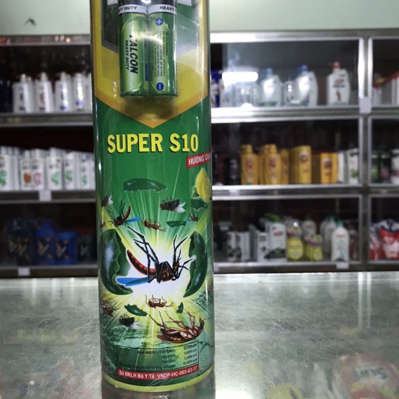 BÌNH XỊT CÔN TRÙNG FALCON HƯƠNG CHANH 600ml TẶNG THÊM 60ml + 2 VIÊN PIN FALCON