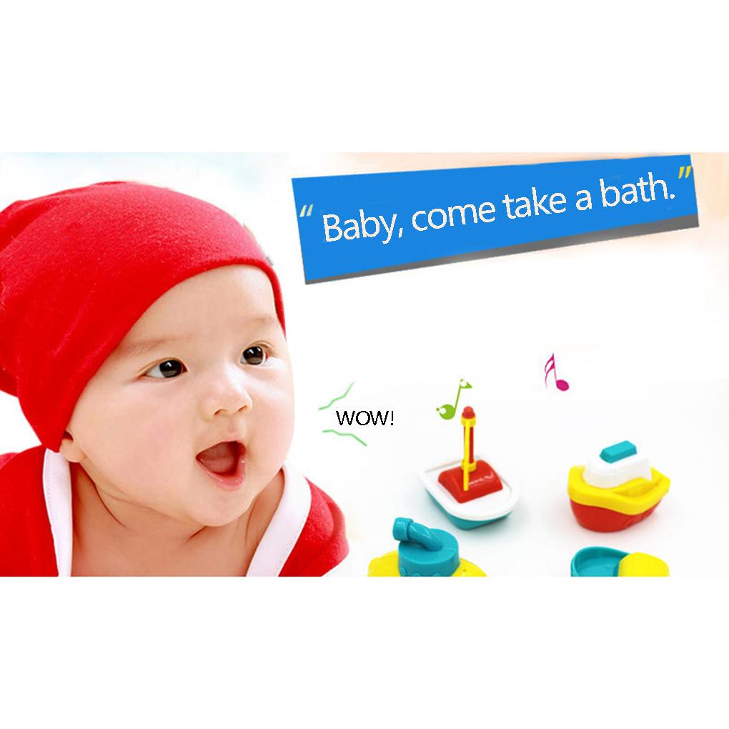 Set 4 Thuyền Đồ Chơi Đi Tắm Vui Nhộn Dành Cho Bé