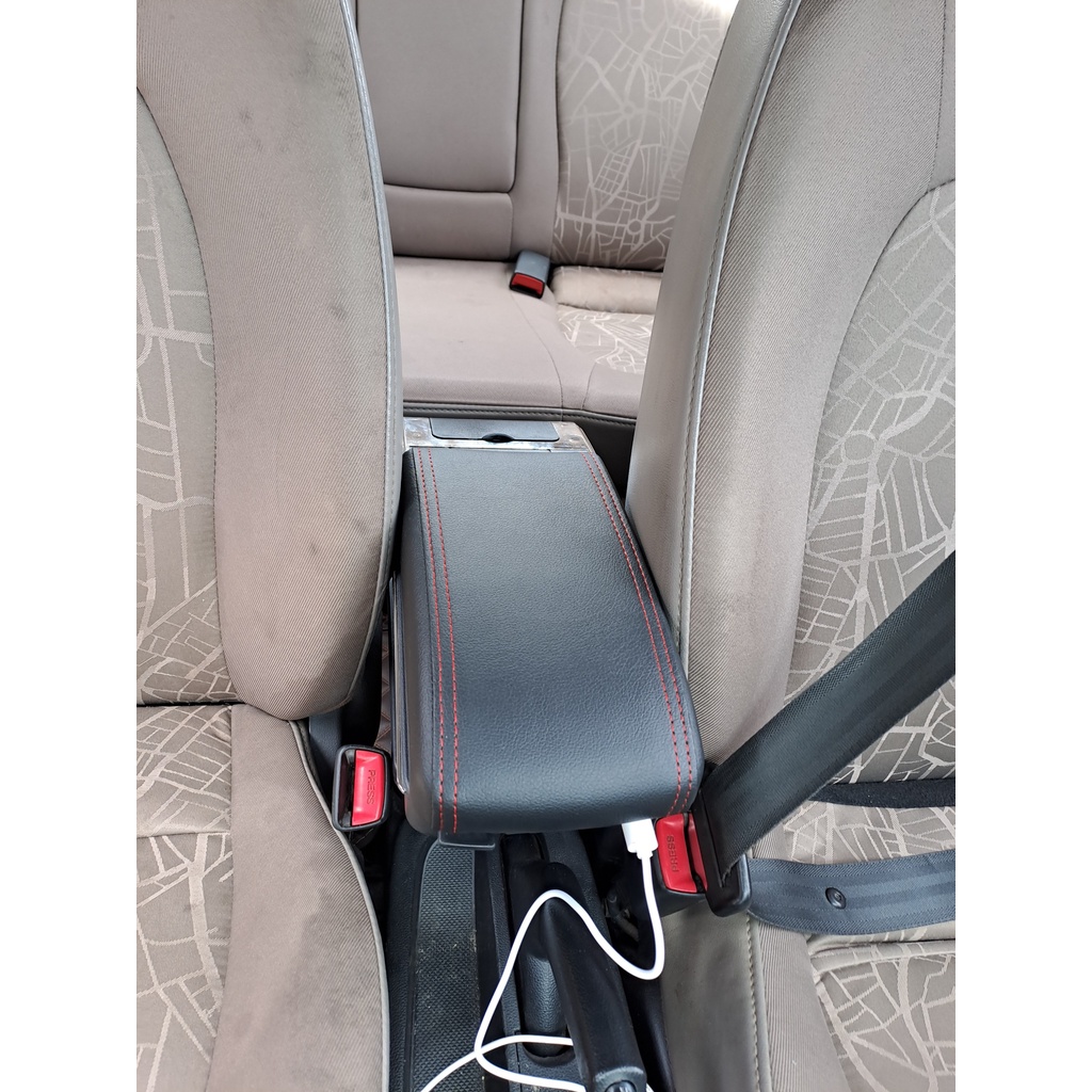 Bệ Tỳ Tay Xe Huyndai Grabd I10 2014-2020 Có Các Cổng Sạc USB Đút Hộc Cao Cấp