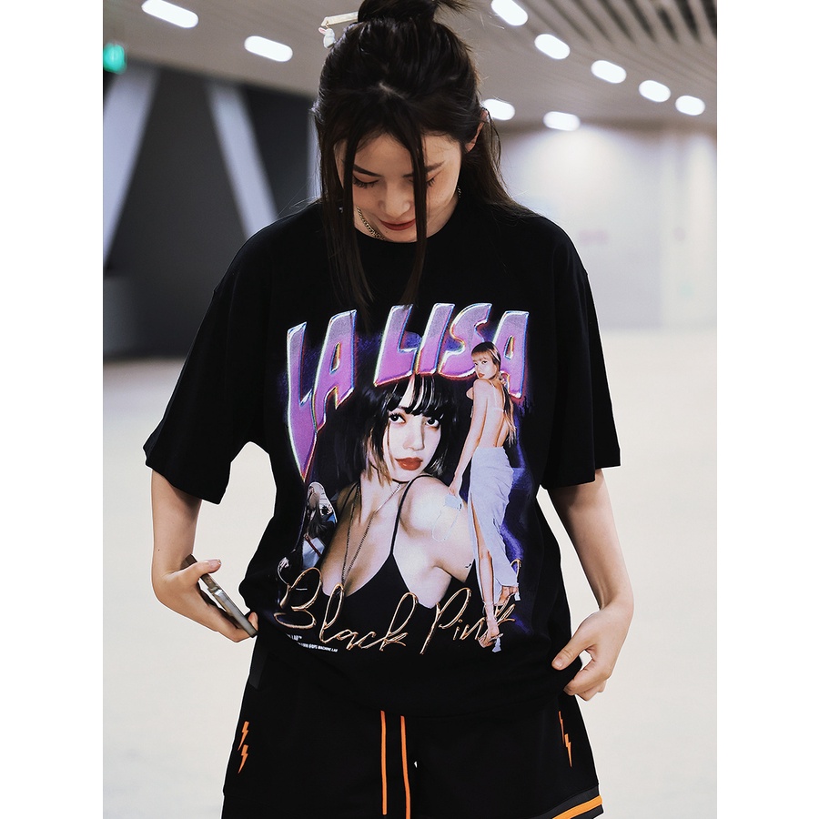 Áo Thun Thời Trang Tay Lỡ Lisa Unisex - Đen/Trắng Cổ Tròn | Blackwork