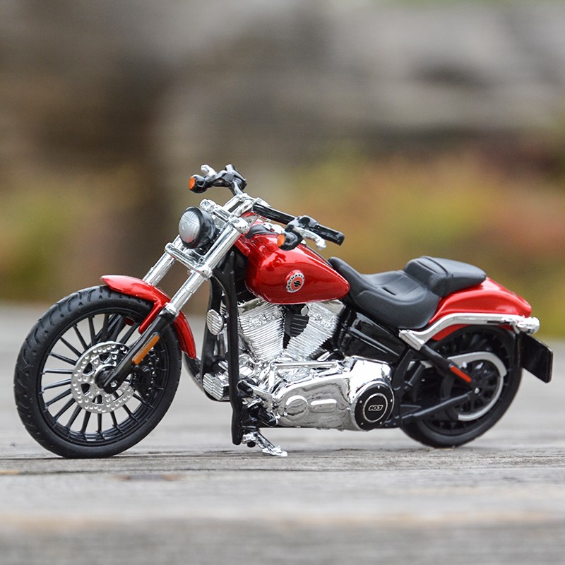 Mô Hình Xe Mô Tô Harley-Davidson 2016 Breakout Tỉ Lệ 1:18 Maisto