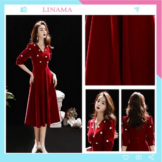 Váy nhung sang trọng cho chị em dự tiệc hẹn hò