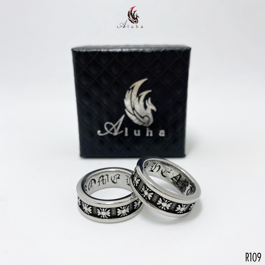 Nhẫn Titan bản 8mm, Chrome Heart tinh xảo họa tiết retro hoa Iris khắc chữ lớn bên trong - R109 - s6 - Aluha