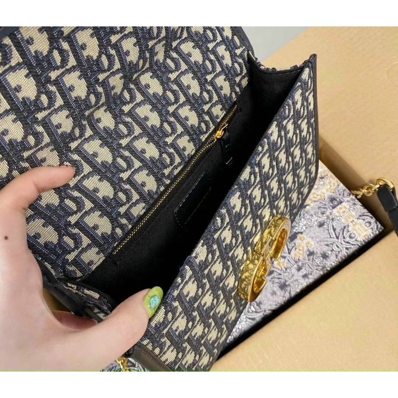 Túi W566-25 Dior Montaigne 30 full2box khoá logo Dior vàng ♥️