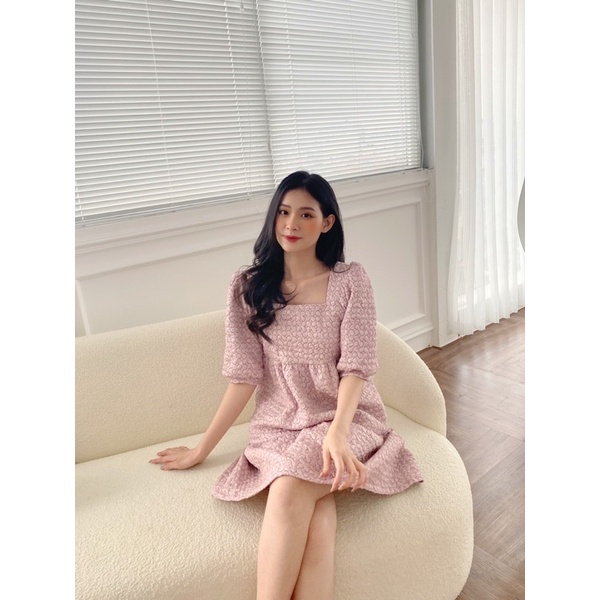 YU CHERRY | Đầm nữ babydoll tay phồng cổ vuông chiết tầng dễ thương Baby Princess Dress YD145