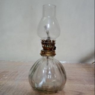 Cặp Đèn Dầu Đốt Dầu Cát Tường Lưu Ly
