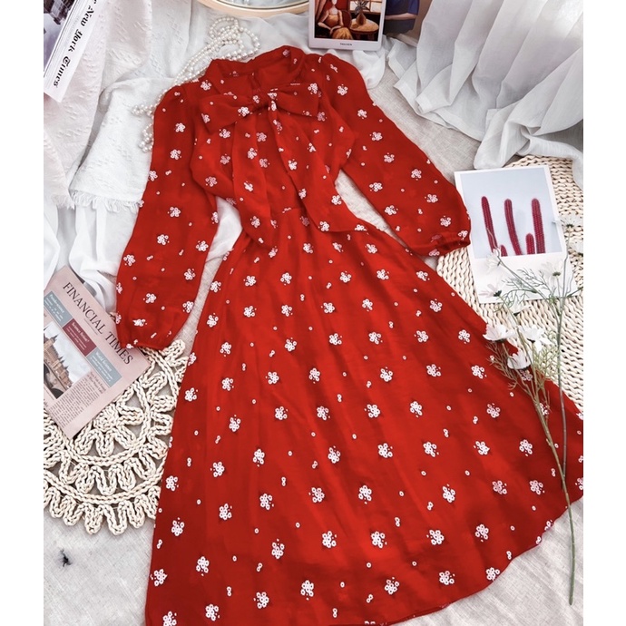 ĐẦM HOA MIDI ĐỎ THẮT NƠ CỔ TAY DÀI