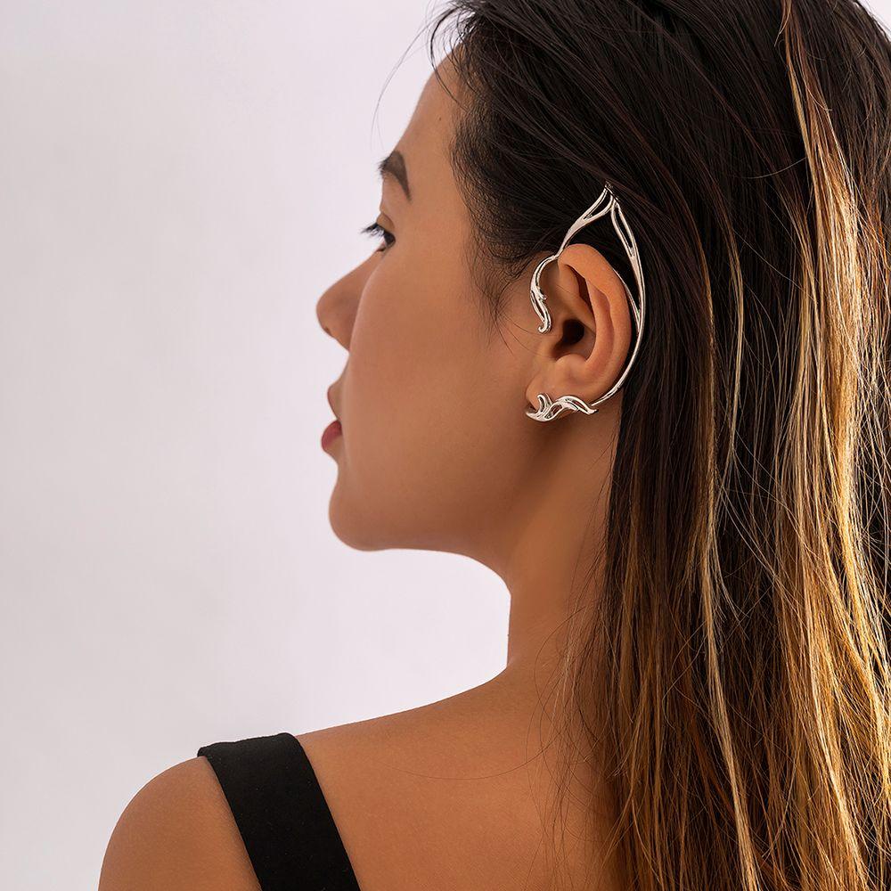 Khuyên Tai Helix Hình Mèo Phong Cách Gothic Hóa Trang Halloween Cho Nữ