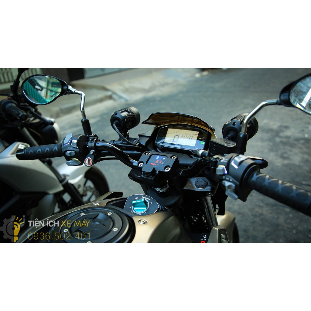 Cùm Ghi đông tích hợp đồng hồ dành cho Suzuki Bandit