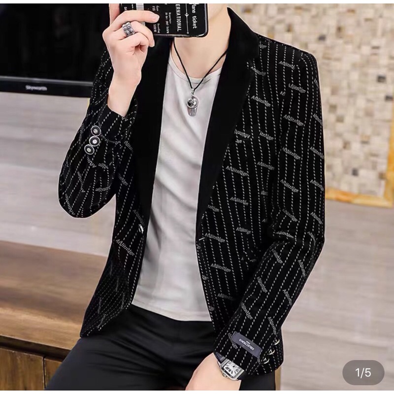 Áo vest nam chấm sọc in kèm chữ