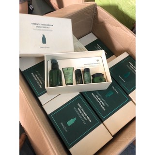 Sét dưỡng da trà xanh 5 món Innisfree