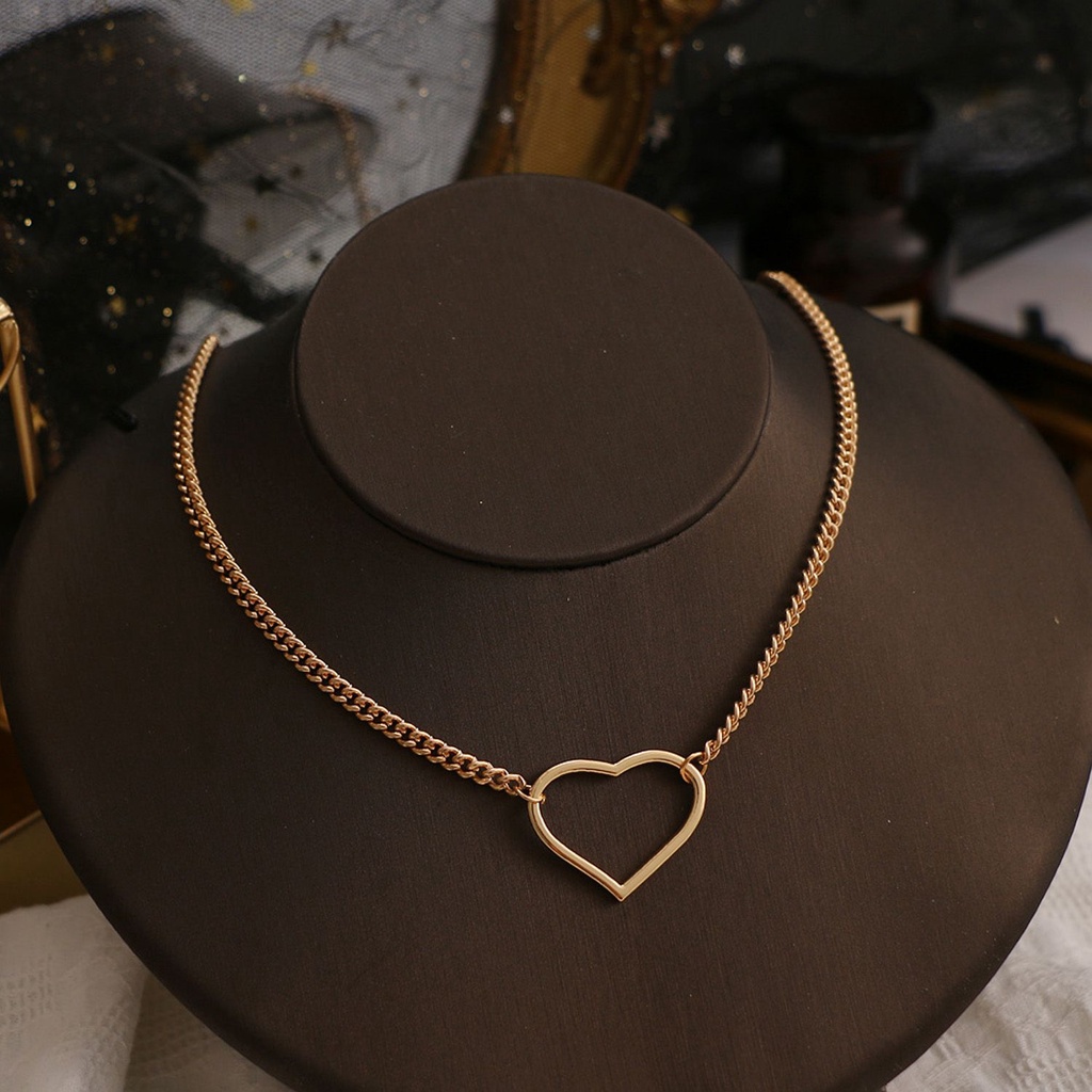 Vòng cổ choker dáng ngắn đính hạt ngọc trai nhân tạo hình trái tim dành cho nữ