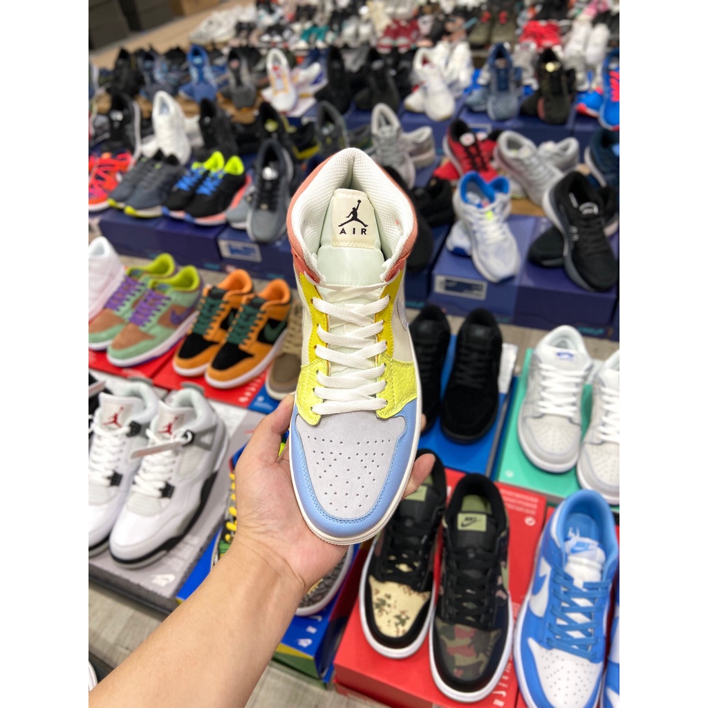 Giày Air Jordan 1 Mid "To My First Coach"