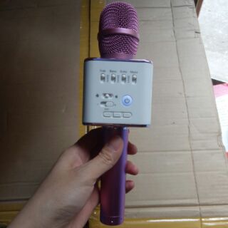 Mic hát kèm loa Q9 cực chất