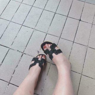 Dép chữ H đính đá