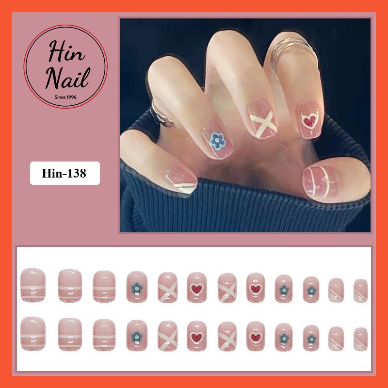 Móng tay giả Hin Nail form ngắn màu hồng họa tiết trái tim , ngôi sao
