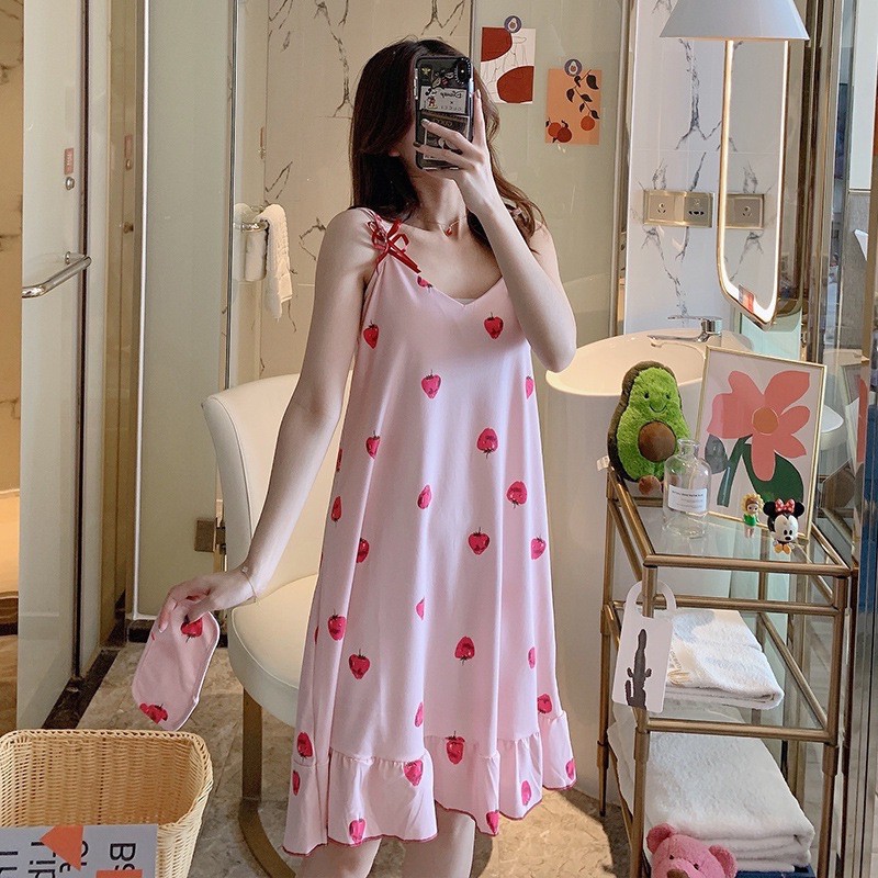 Váy Đầm ngủ 2 dây⚡️FREESHIP⚡️ Đồ ngủ hoạ tiết dâu tây xinh, Đồ mặc nhà dễ thương vải đẹp thoáng mát | BigBuy360 - bigbuy360.vn