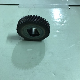 Bánh răng cắt sắt Makita 2414