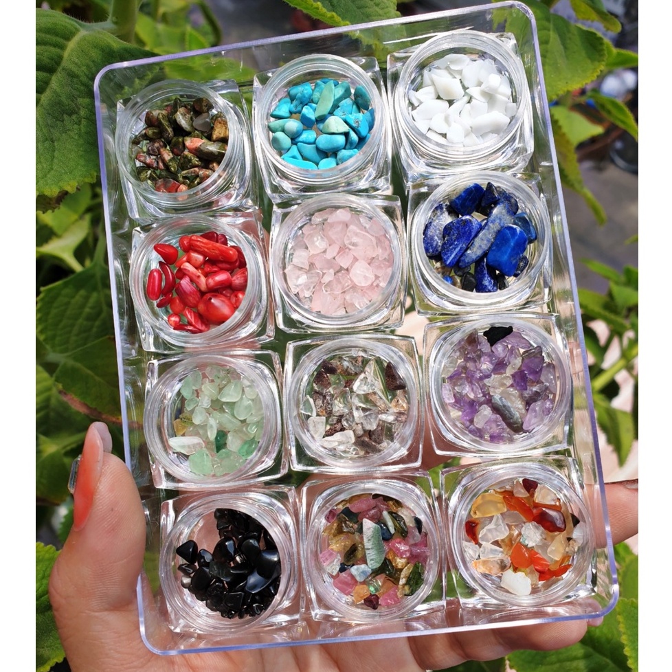 Set Đá Sỏi 12 Hủ Trang Trí Móng