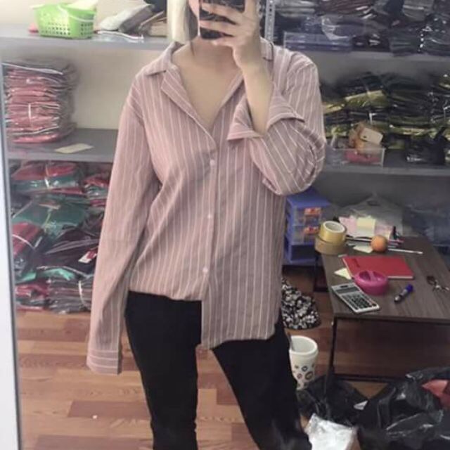 Áo sơ mi kẻ sọc cho nam và nữ (ảnh thật, video thật) đen, đỏ, trắng, hồng đỗ | BigBuy360 - bigbuy360.vn