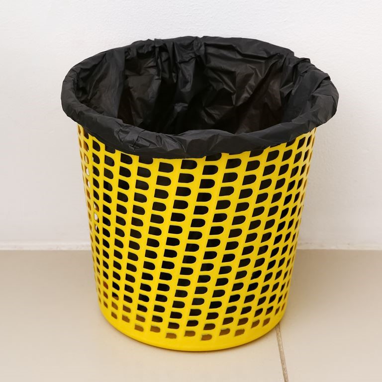 Túi Bóng Đen Đựng Rác Có Quai Tự Phân Hủy Sinh Học Nhiều Kích Cỡ Loại Lớn Nilon 5kg,10kg,15kg,20kg,25kg Dày Dặn