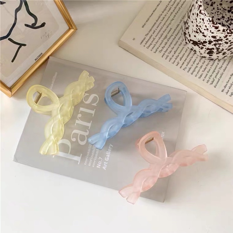 Kẹp càng cua Hàn Quốc, Kẹp xoắn ốc Hot trend
