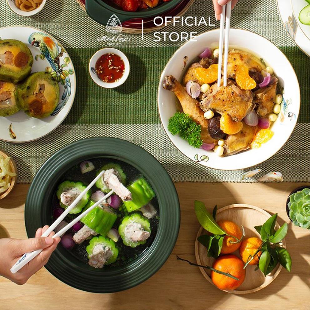 Bộ 02 đôi đũa sứ dưỡng sinh Minh Long 24.4 cm - Xanh - Trang trí vàng - Họa tiết 2 - hộp gỗ