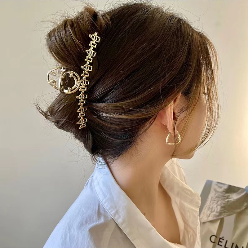Kẹp Tóc Kim Loại Hình Cá Mập Thời Trang Hàn Quốc