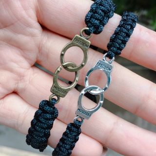 (1 cặp ) Vòng tay cặp còng số tám