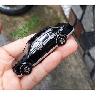 Mô hình siêu xe Toyota Century tomica Nhật bản